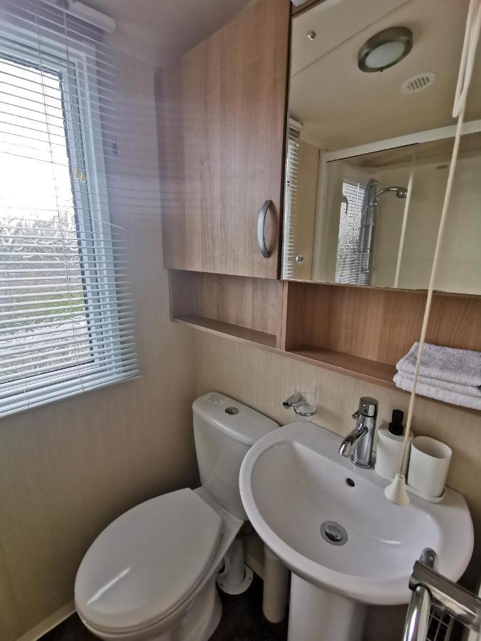Beautiful Caravan Near Edinburgh Nr 14 Port Seton Exterior foto